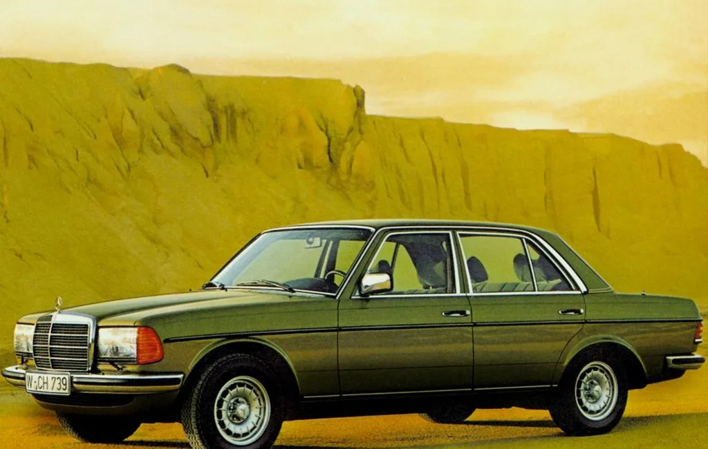 W123