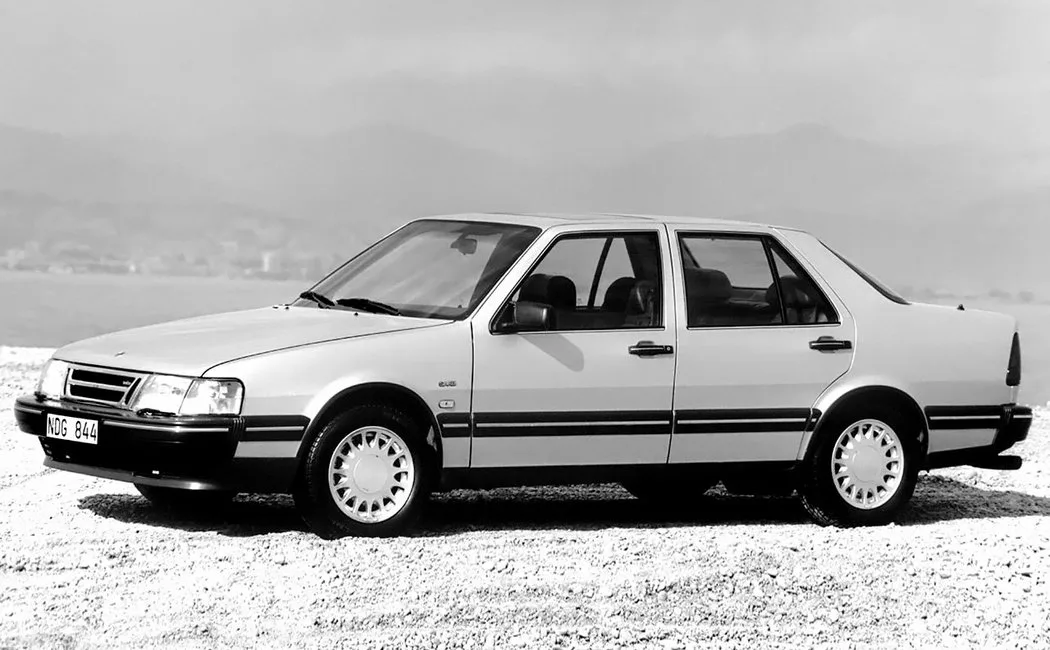 Saab 9000 1