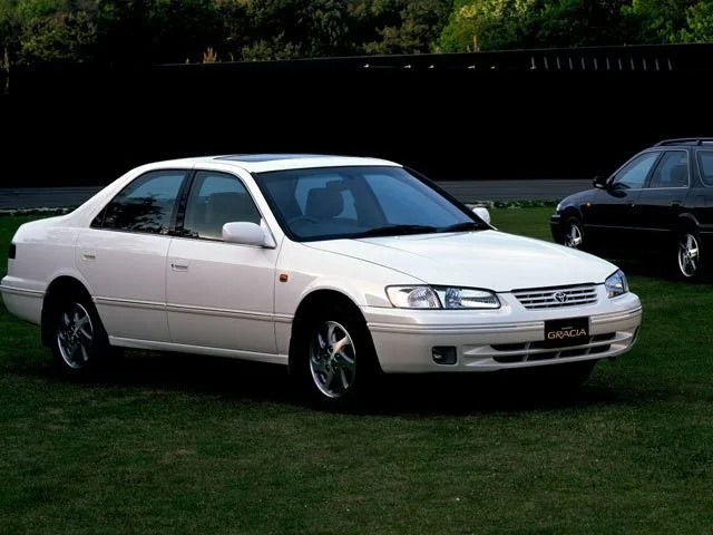Camry Gracia